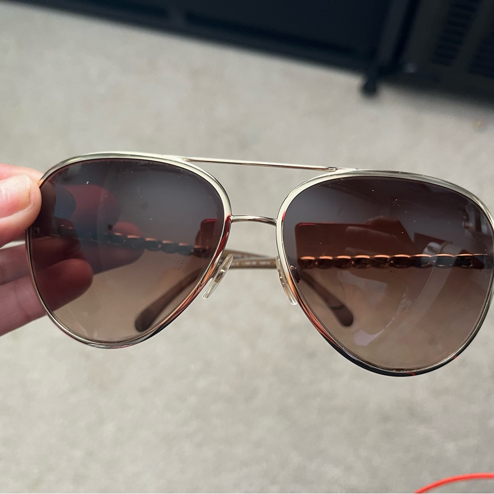 Chanel aviator glasses - Picture 3 of 5